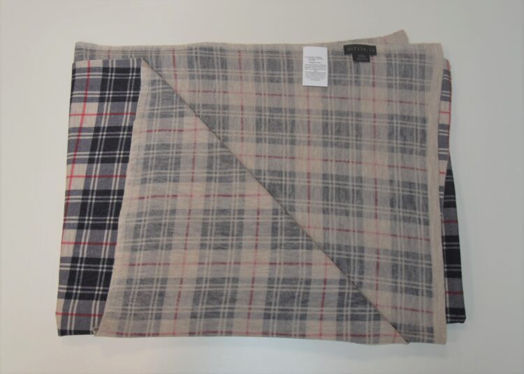 Sciarpa TARTAN in cashmere